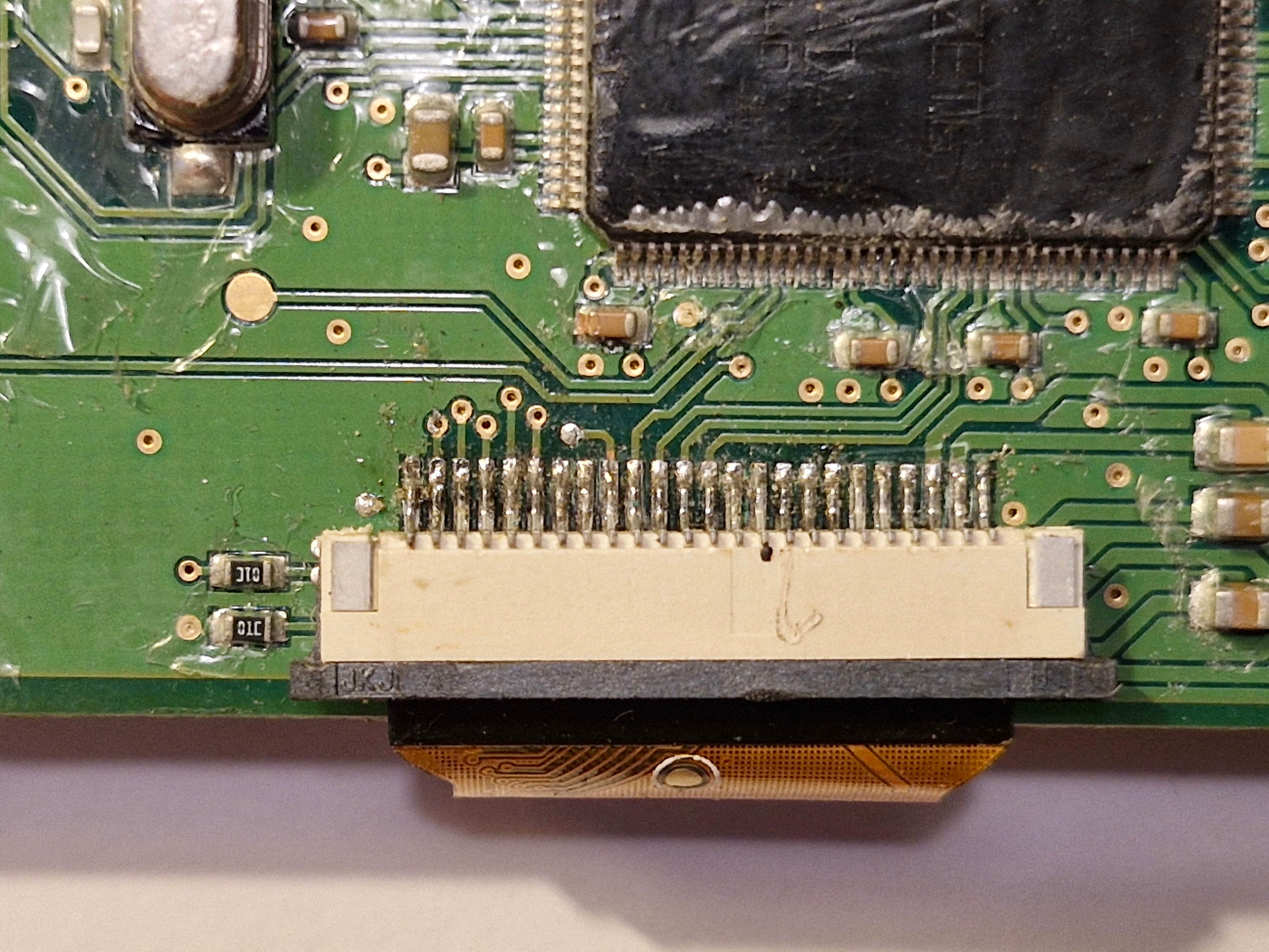 Display with solderable connector 320 330X 420 430X 440 450X etc.