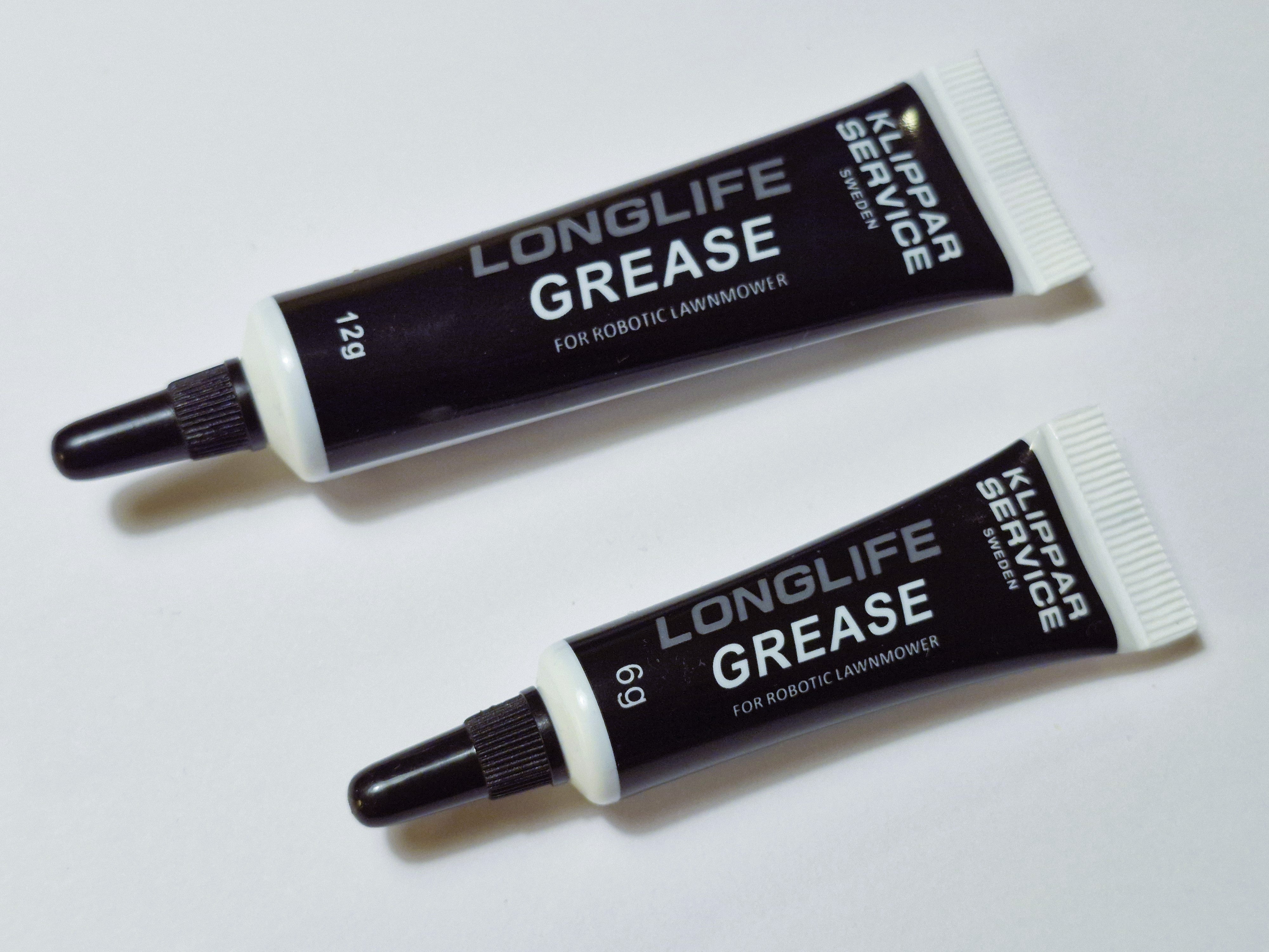 Grease for robotic lawnmowers