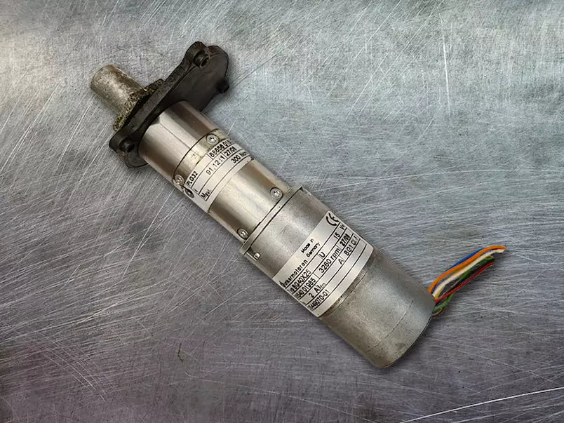 Pyörämoottori vanha Automower 330X